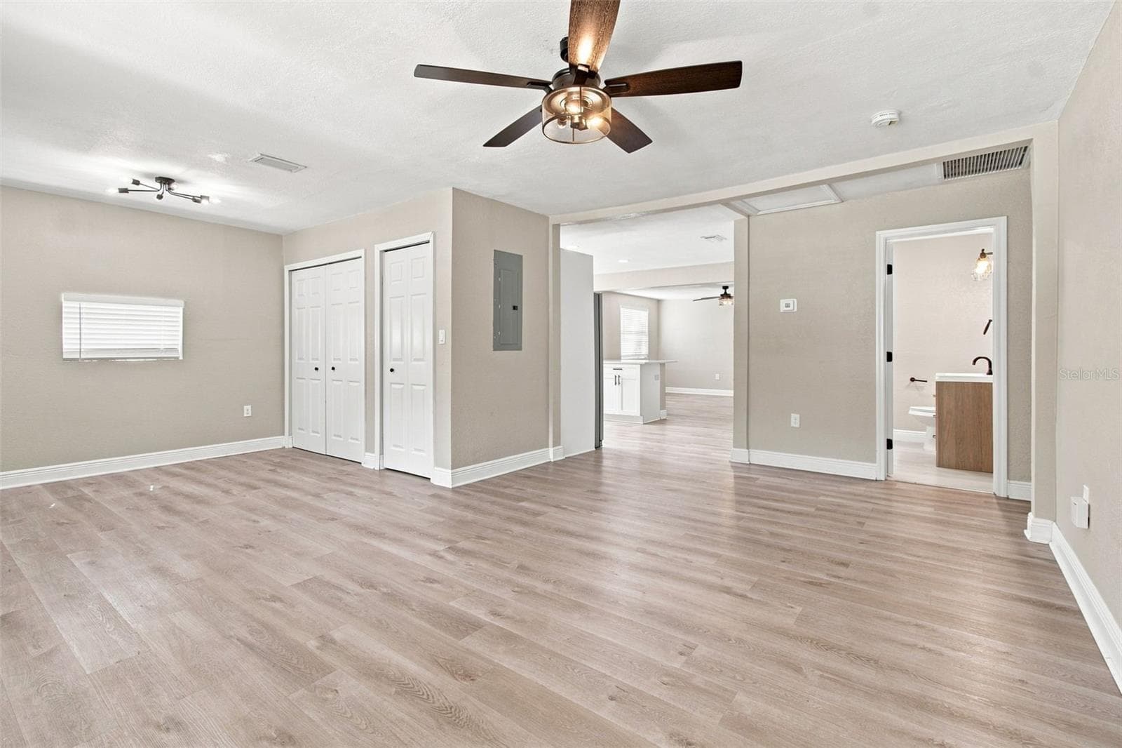 Single Family Residence at 1217 E NORFOLK ST, TAMPA, photo 8 of 45