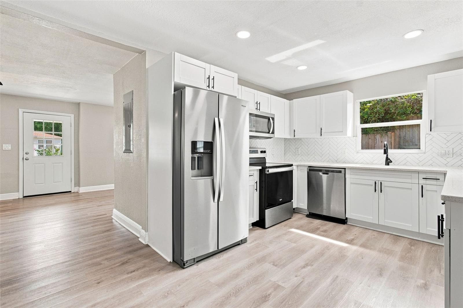 Single Family Residence at 1217 E NORFOLK ST, TAMPA, photo 18 of 45