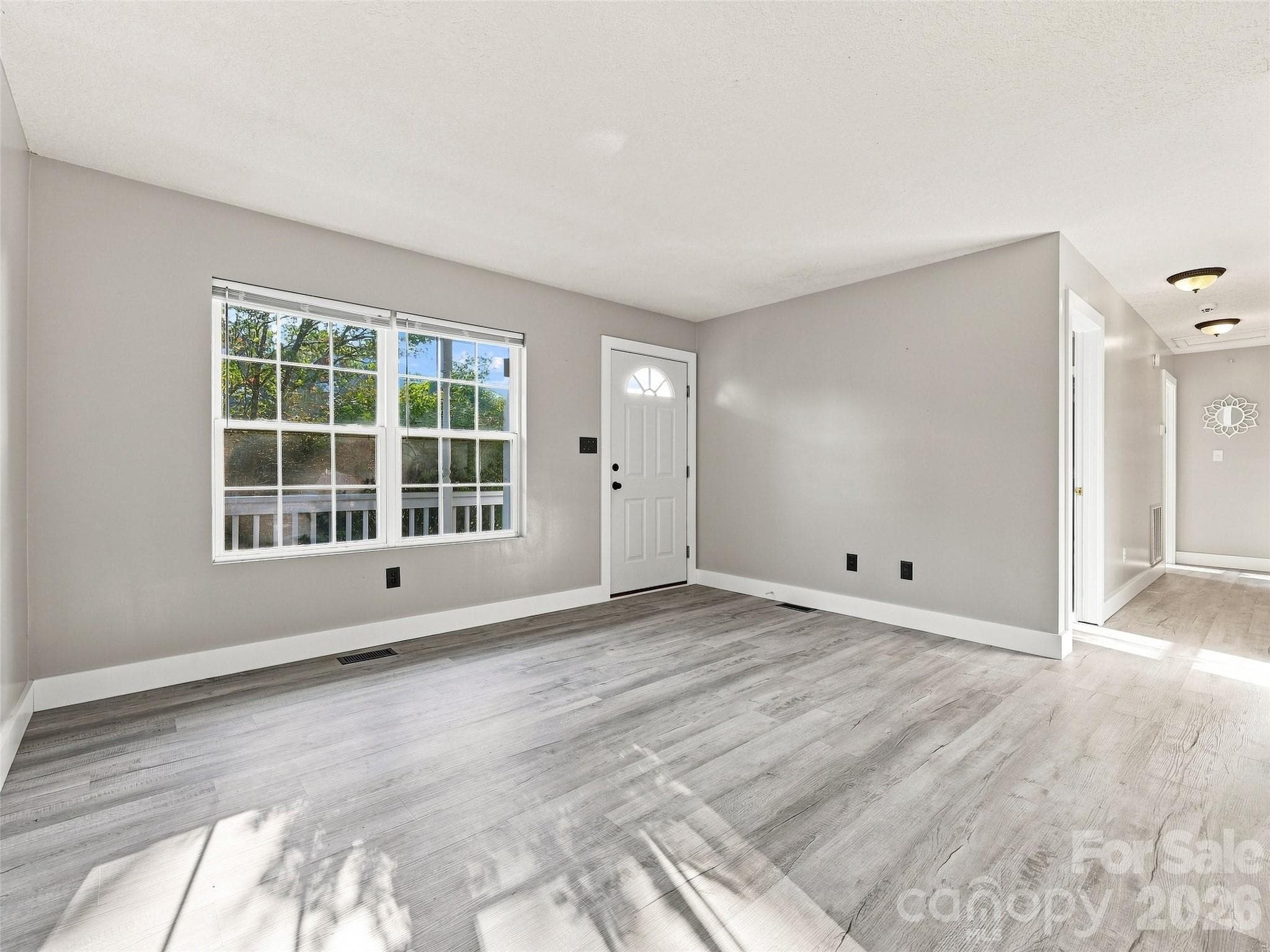 Single Family Residence at 11 Brant Lane, Weaverville, photo 9 of 41