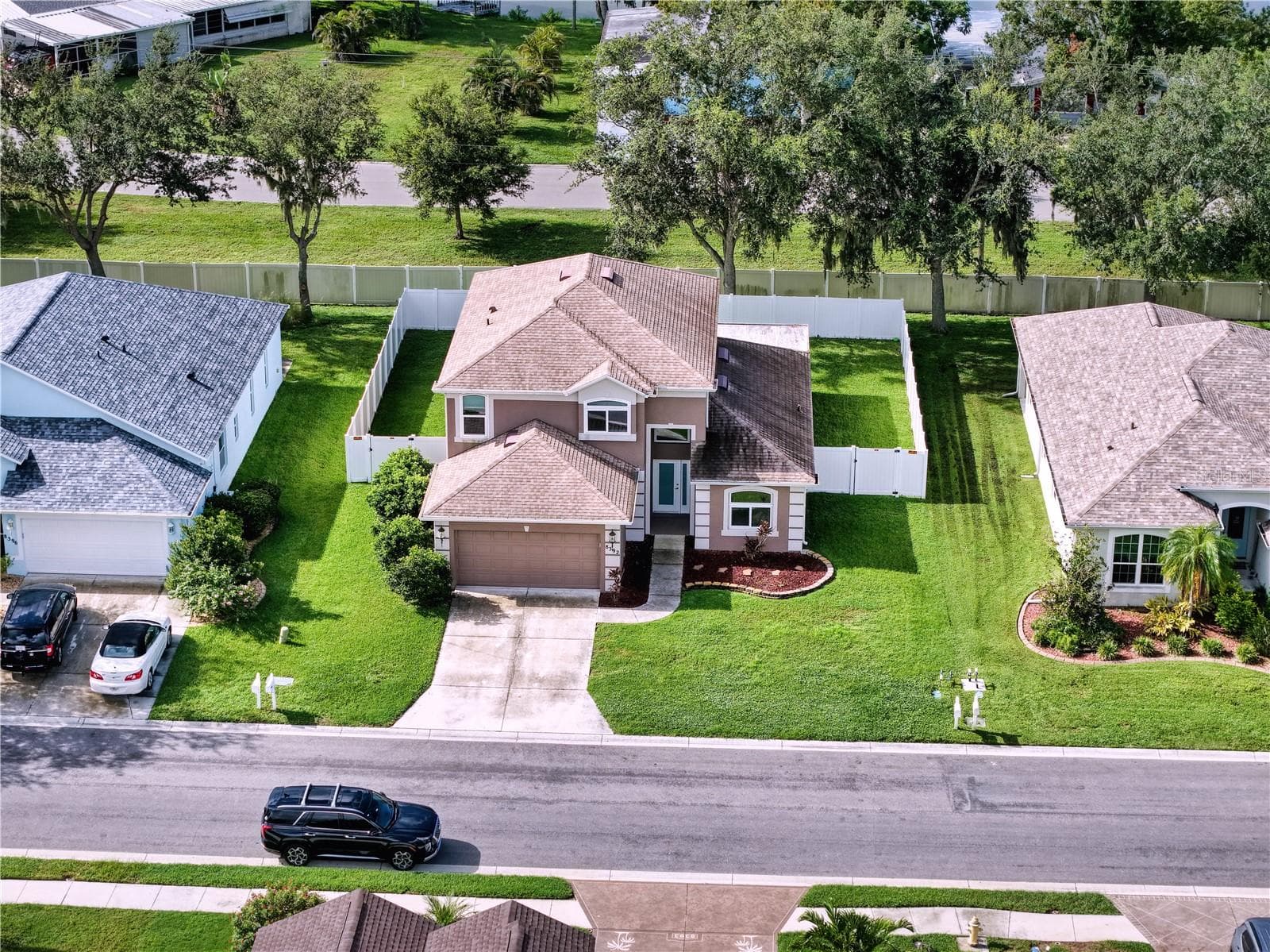 Single Family Residence at 8392 E 47TH ST CIR, PALMETTO, photo 3 of 44