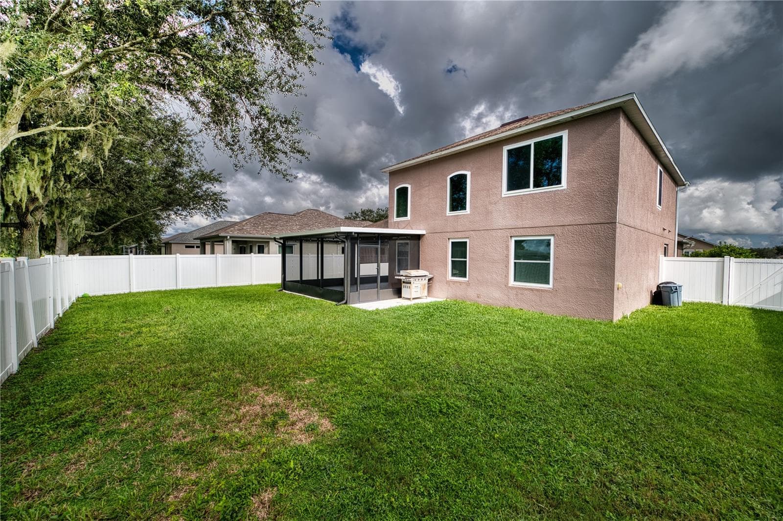 Single Family Residence at 8392 E 47TH ST CIR, PALMETTO, photo 6 of 44