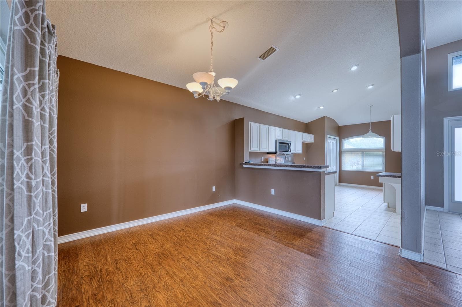 Single Family Residence at 8392 E 47TH ST CIR, PALMETTO, photo 16 of 44