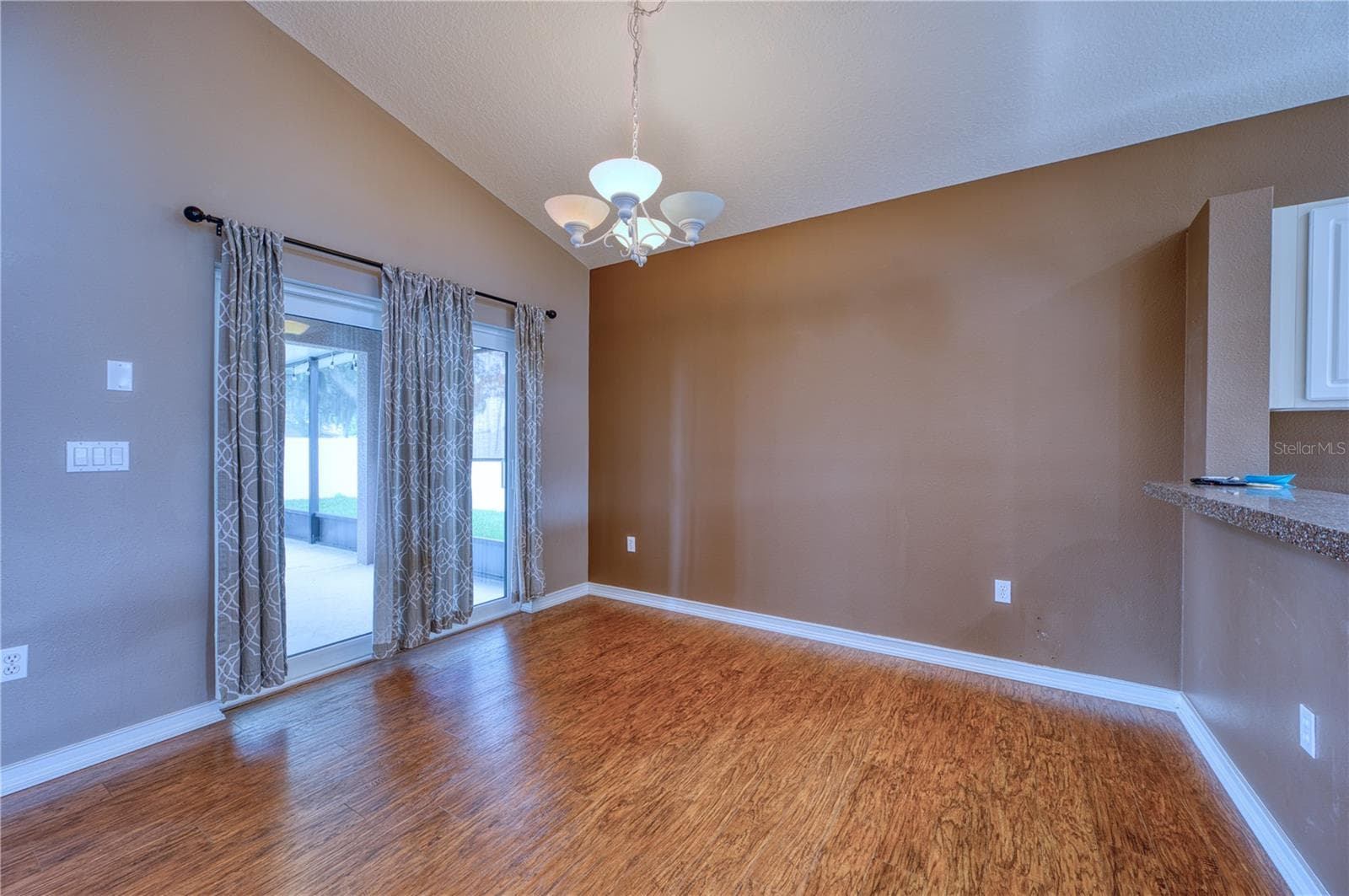 Single Family Residence at 8392 E 47TH ST CIR, PALMETTO, photo 38 of 44