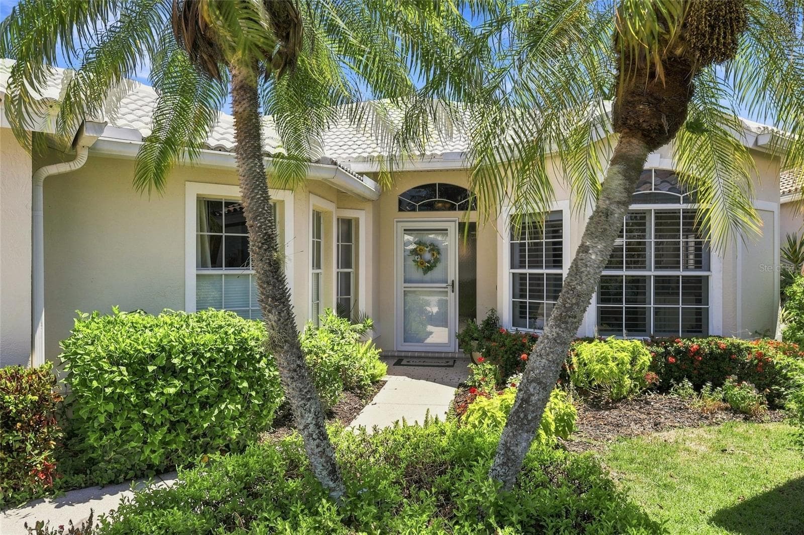 Single Family Residence at 4021 VIA MIRADA, SARASOTA, photo 3 of 37