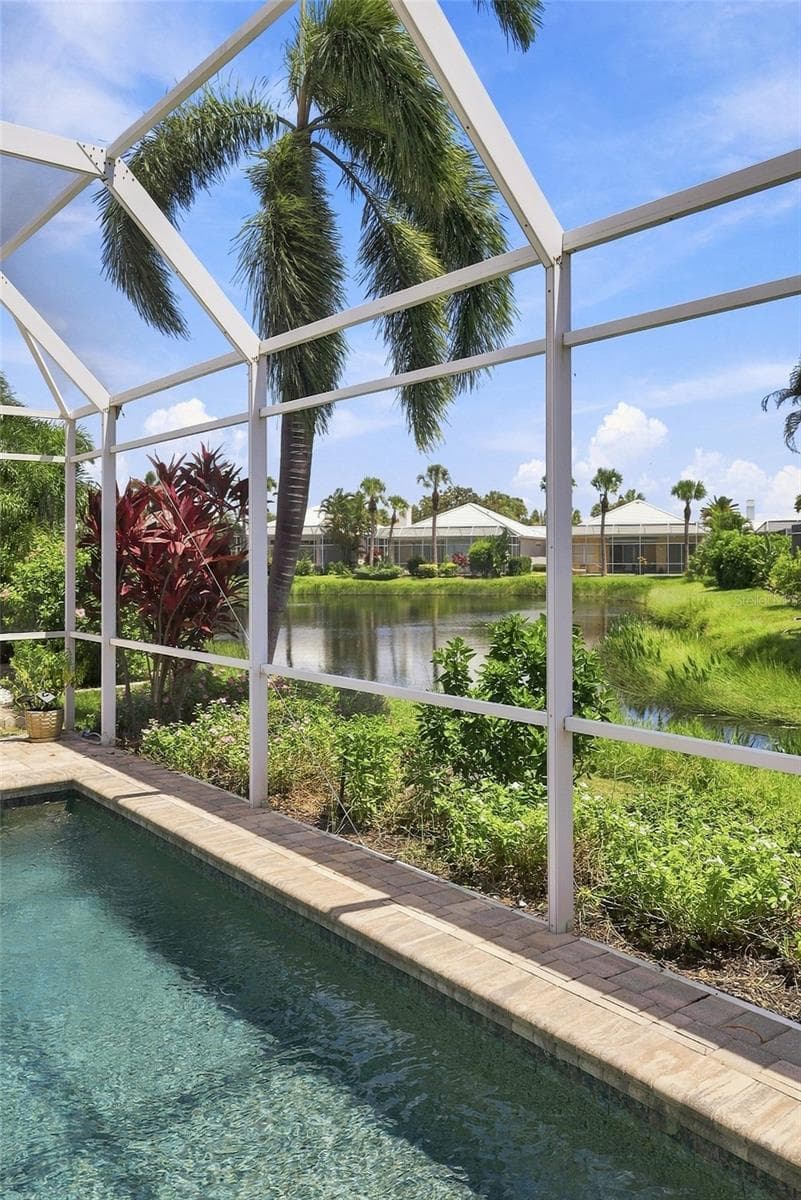 Single Family Residence at 4021 VIA MIRADA, SARASOTA, photo 33 of 37