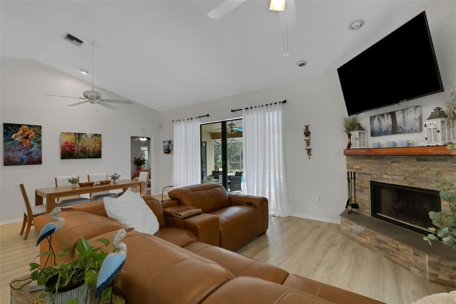 Single Family Residence at 6104 NICOLE DR, SARASOTA, photo 12 of 70