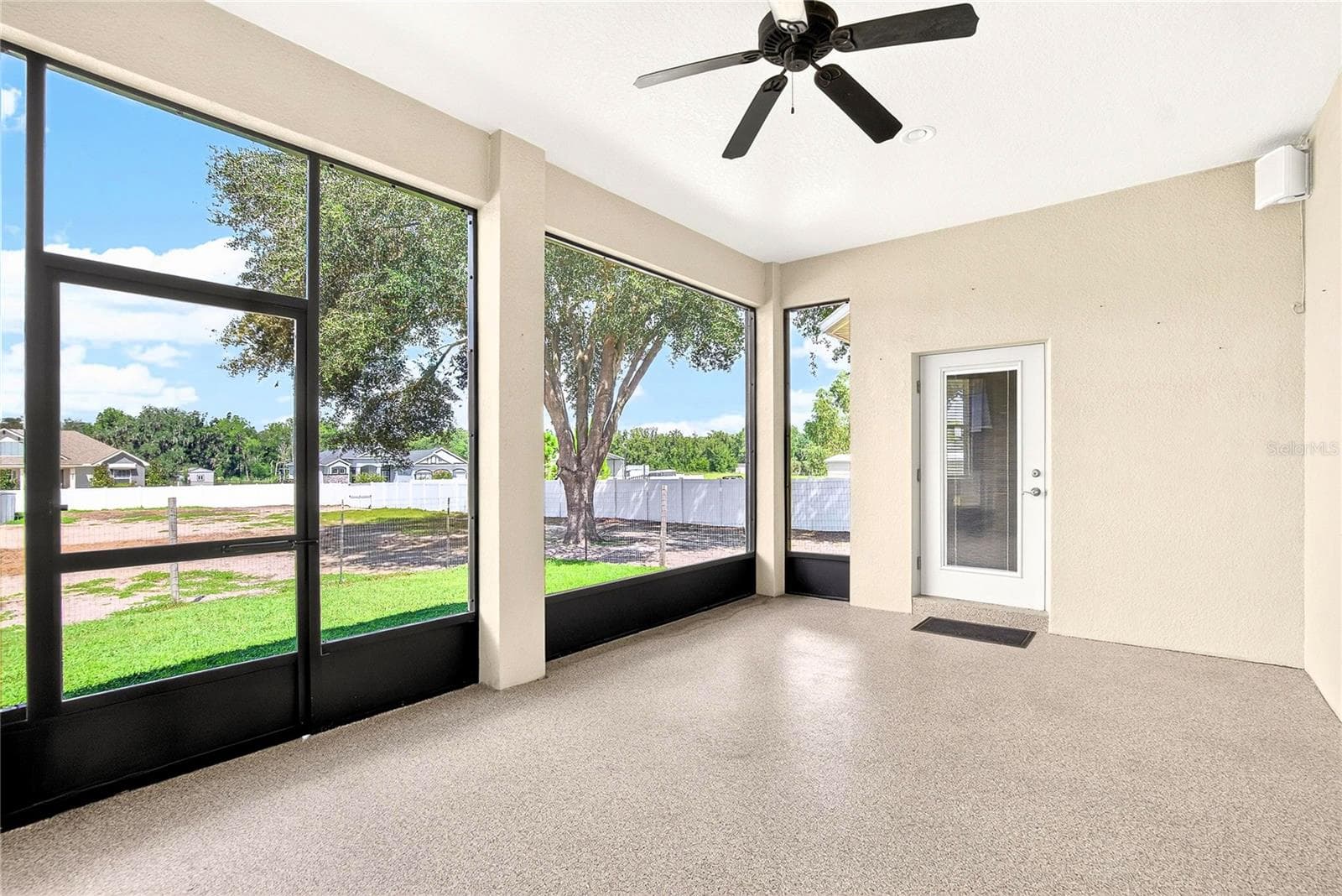 REAR LANAI OFF FAMILY ROOM - 13975 MCINTOSH RD, THONOTOSASSA