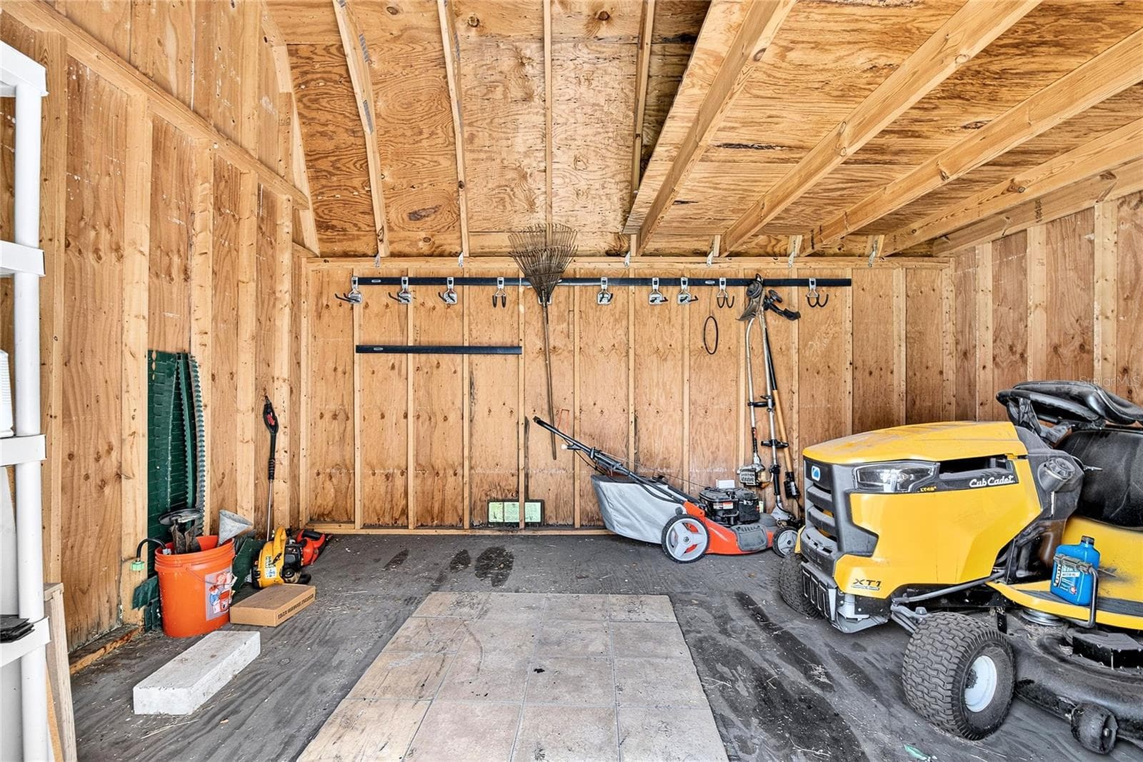 INSIDE OF SMALL SHED - 13975 MCINTOSH RD, THONOTOSASSA