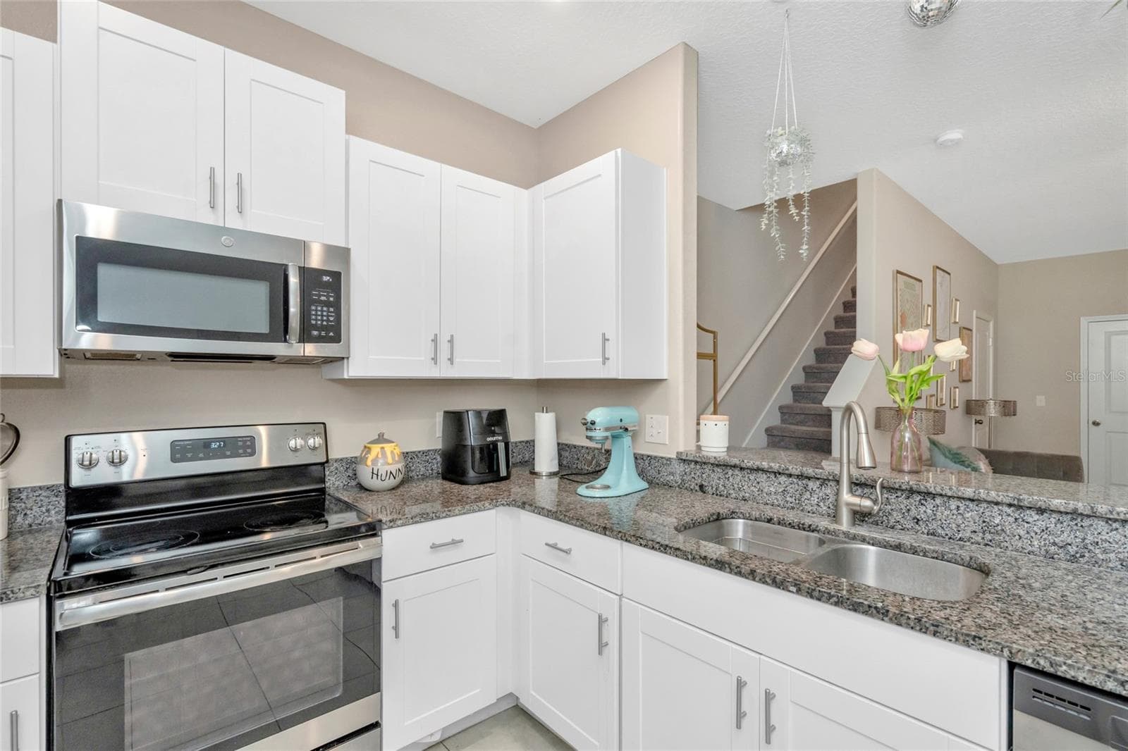 Townhouse at 11904 CASTINE ST, NEW PORT RICHEY, photo 10 of 67