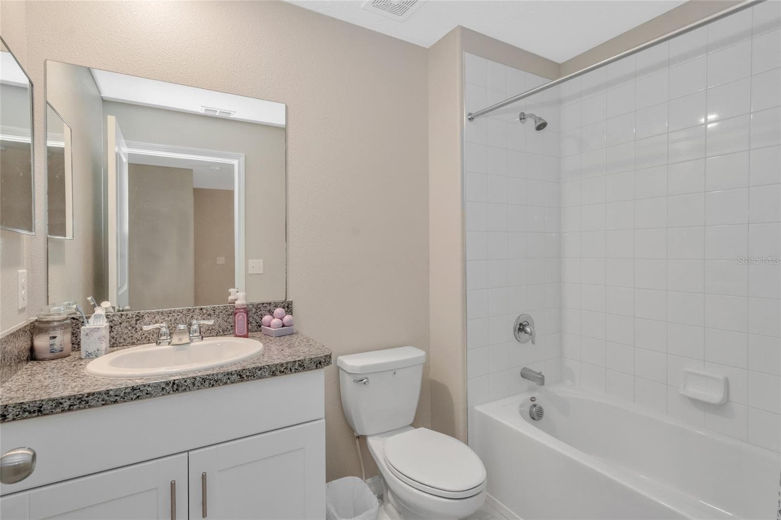 Townhouse at 11904 CASTINE ST, NEW PORT RICHEY, photo 17 of 67