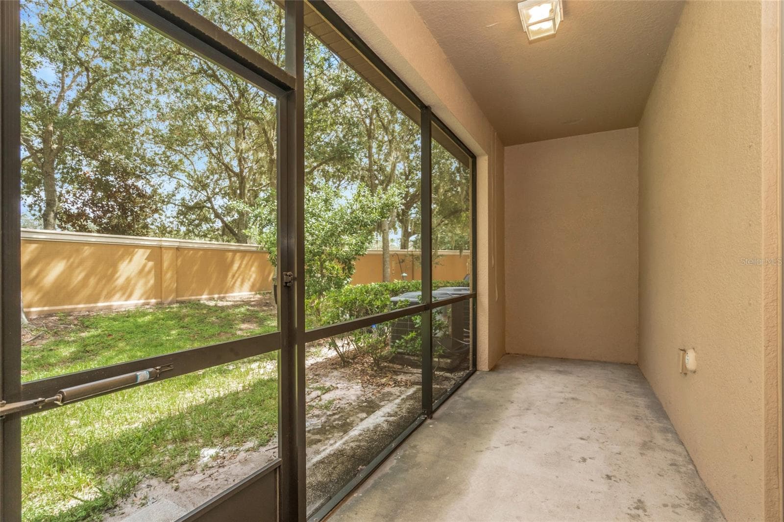 Townhouse at 11904 CASTINE ST, NEW PORT RICHEY, photo 32 of 67