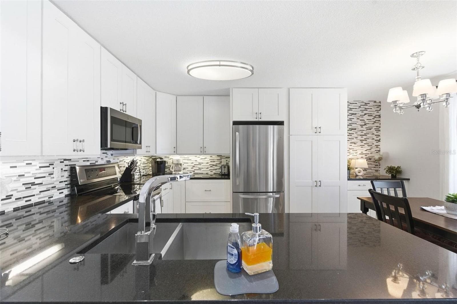 Condominium at 5280 COQUINA KEY DR SE #A, ST PETERSBURG, photo 12 of 78
