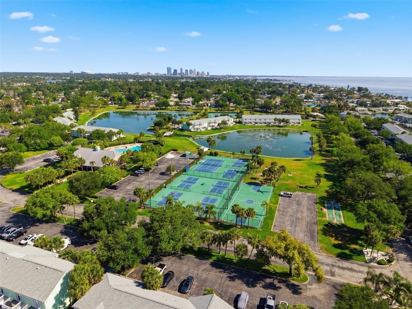 Condominium at 5280 COQUINA KEY DR SE #A, ST PETERSBURG, photo 54 of 78