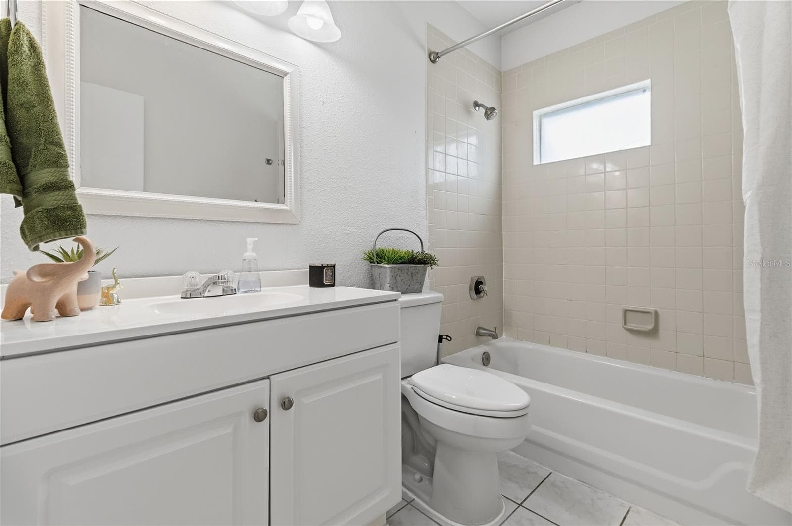 Bathroom two - 2948 COLORADO AVE, ORLANDO