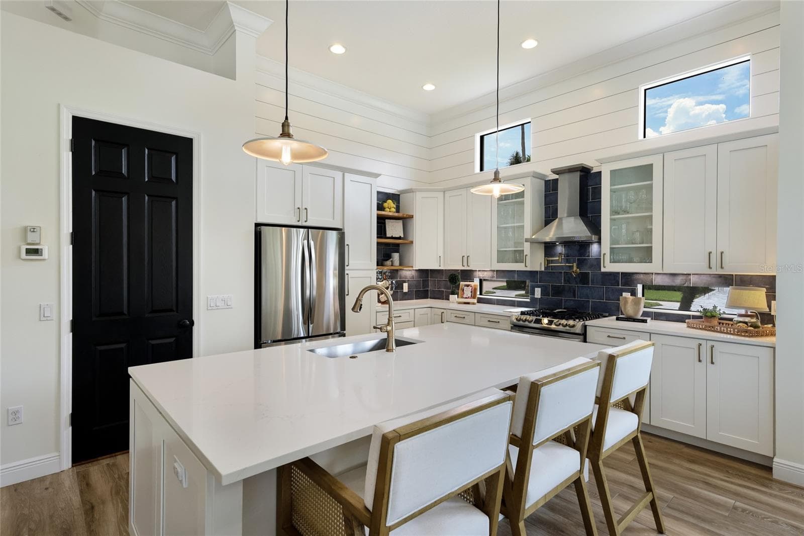 Single Family Residence at 13994 SIENA LOOP, LAKEWOOD RANCH, photo 19 of 74