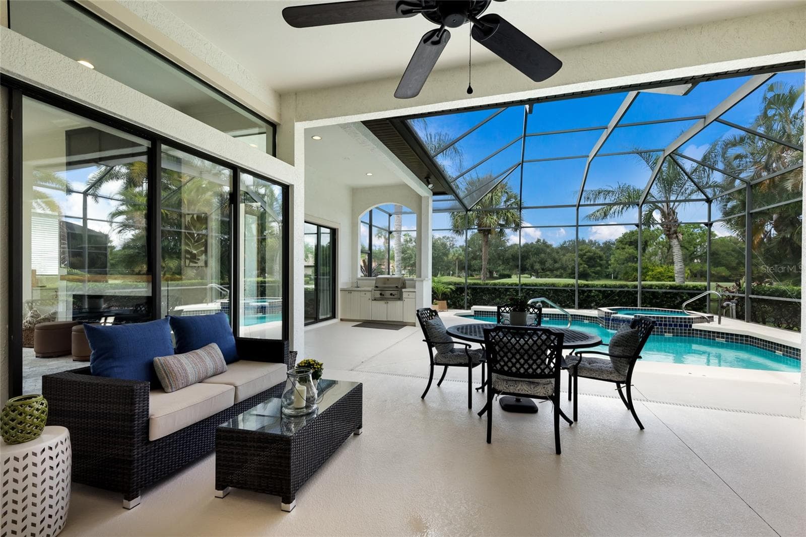 Single Family Residence at 13994 SIENA LOOP, LAKEWOOD RANCH, photo 46 of 74