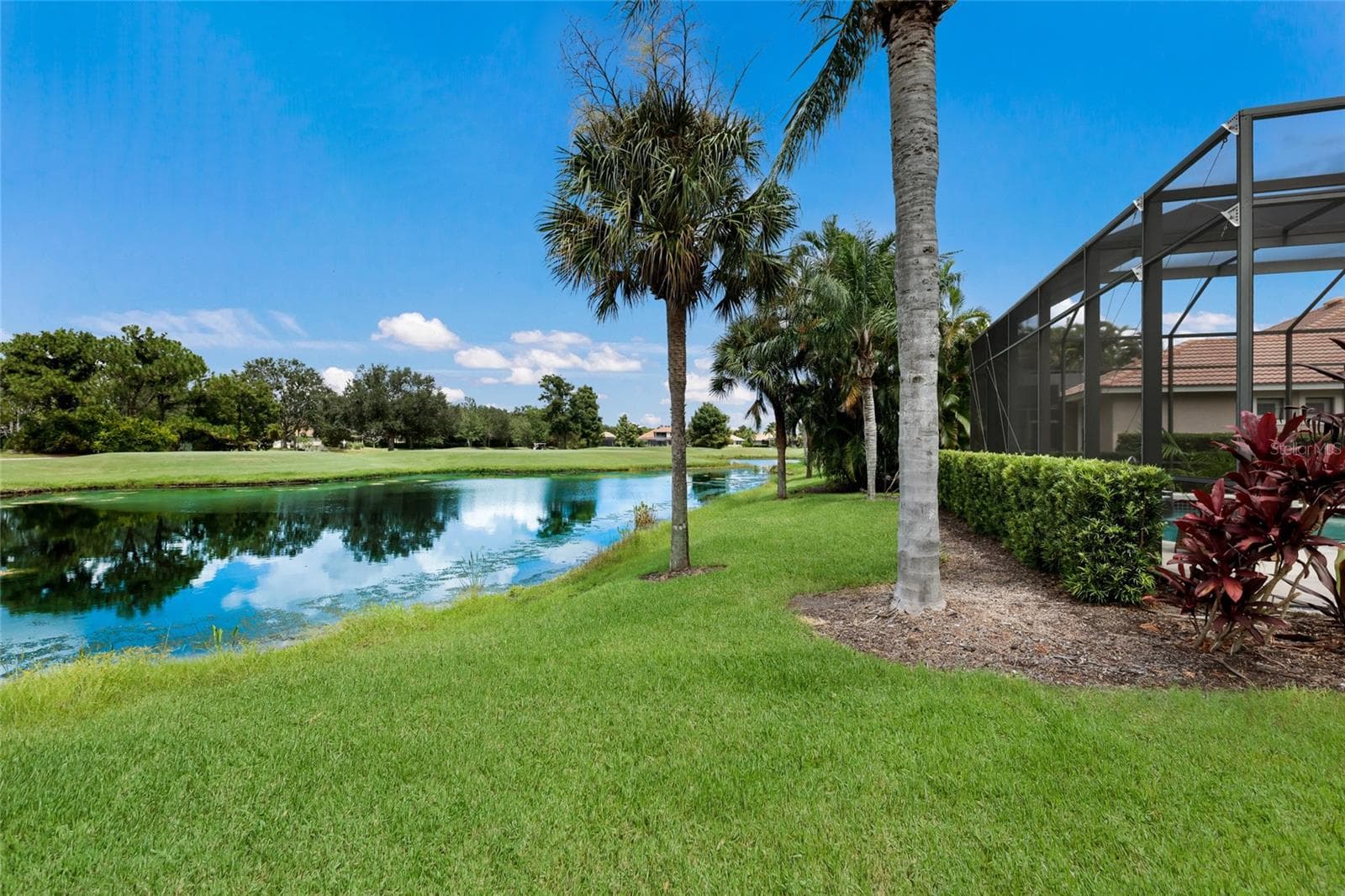 Single Family Residence at 13994 SIENA LOOP, LAKEWOOD RANCH, photo 52 of 74