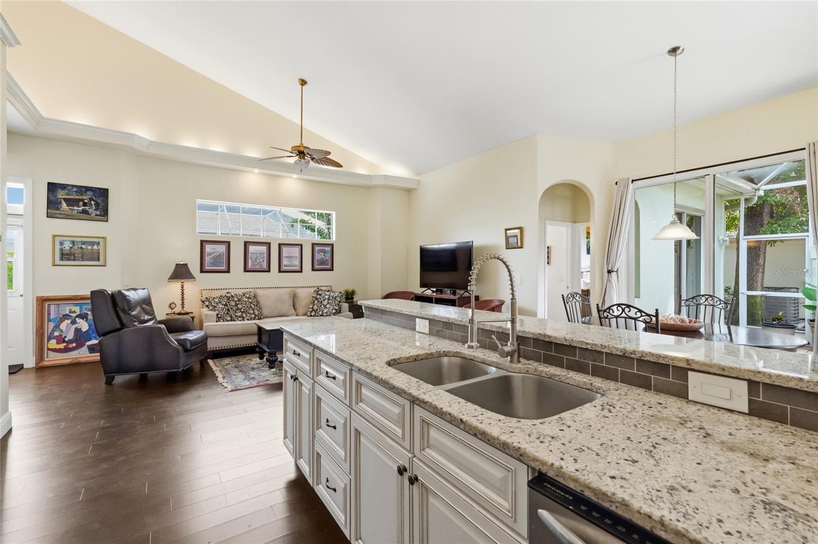 Single Family Residence at 4703 4TH AVENUE DR E, BRADENTON, photo 16 of 63