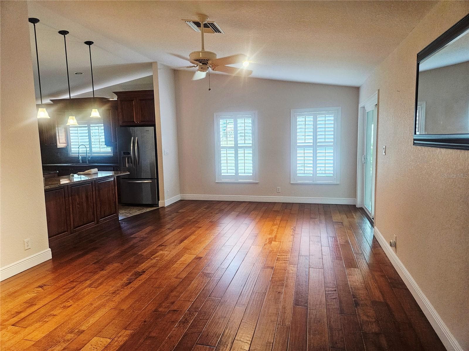 Family room - 5421 SE 18TH LN, OCALA