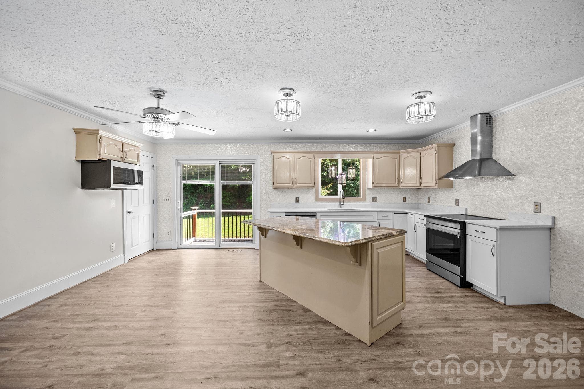 Single Family Residence at 949 Dav Road, Hays, photo 14 of 47