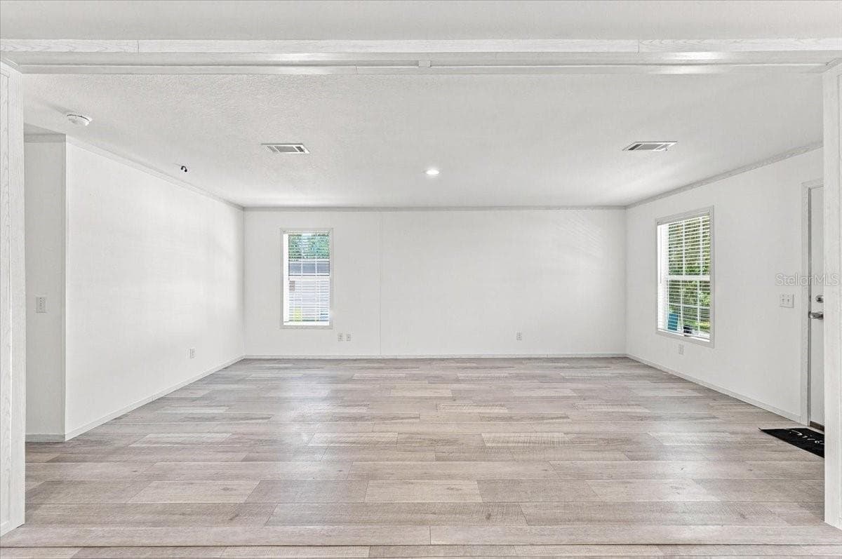 Manufactured Home at 39148 ORIENT AVE, ZEPHYRHILLS, photo 18 of 46