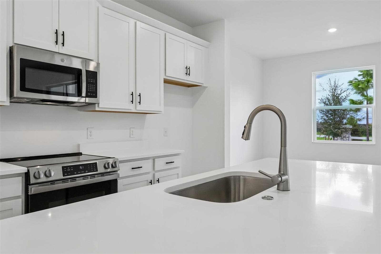 Kitchen - 7272 ROLLING LEAF RD, GROVELAND