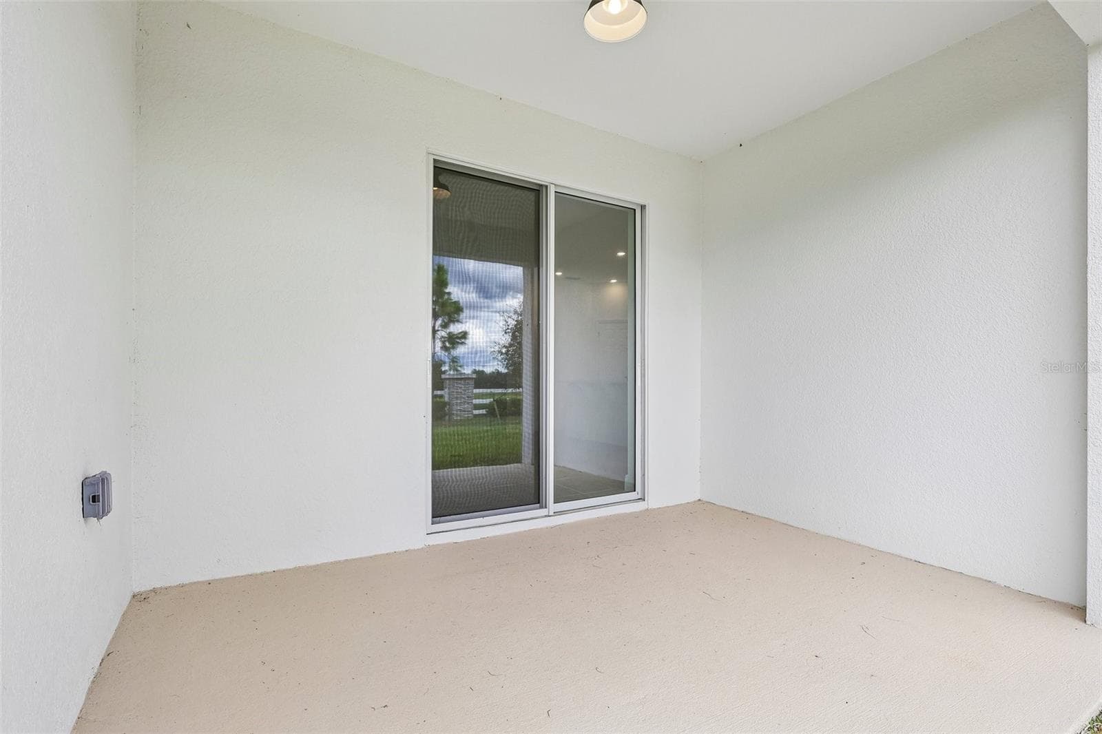 Covered Lanai - 7272 ROLLING LEAF RD, GROVELAND