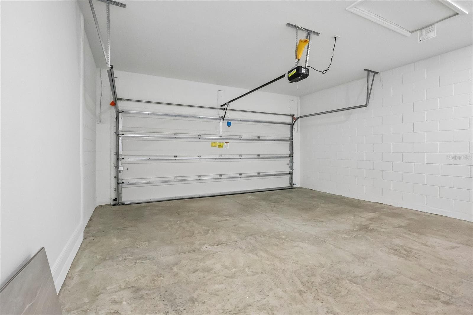 Garage - 7272 ROLLING LEAF RD, GROVELAND