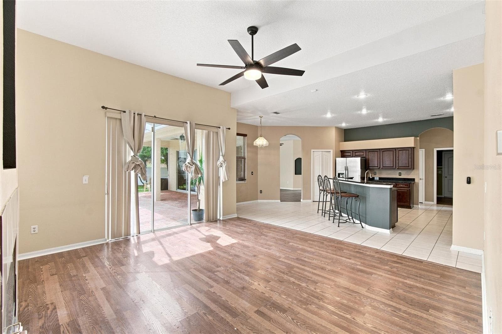 Single Family Residence at 9905 BRANFORD CT, RIVERVIEW, photo 29 of 94