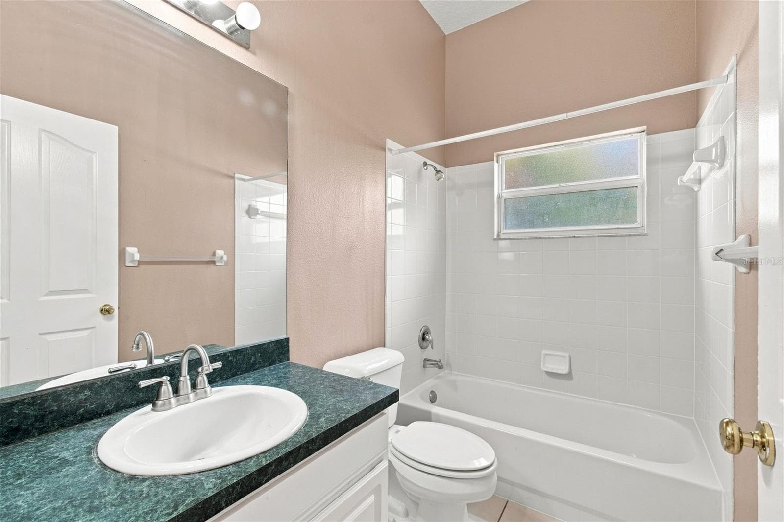 Single Family Residence at 9905 BRANFORD CT, RIVERVIEW, photo 33 of 94