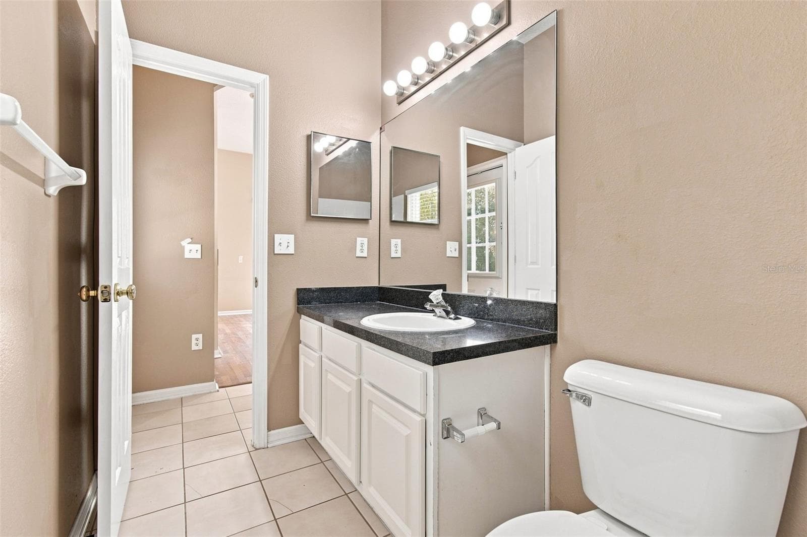 Single Family Residence at 9905 BRANFORD CT, RIVERVIEW, photo 39 of 94