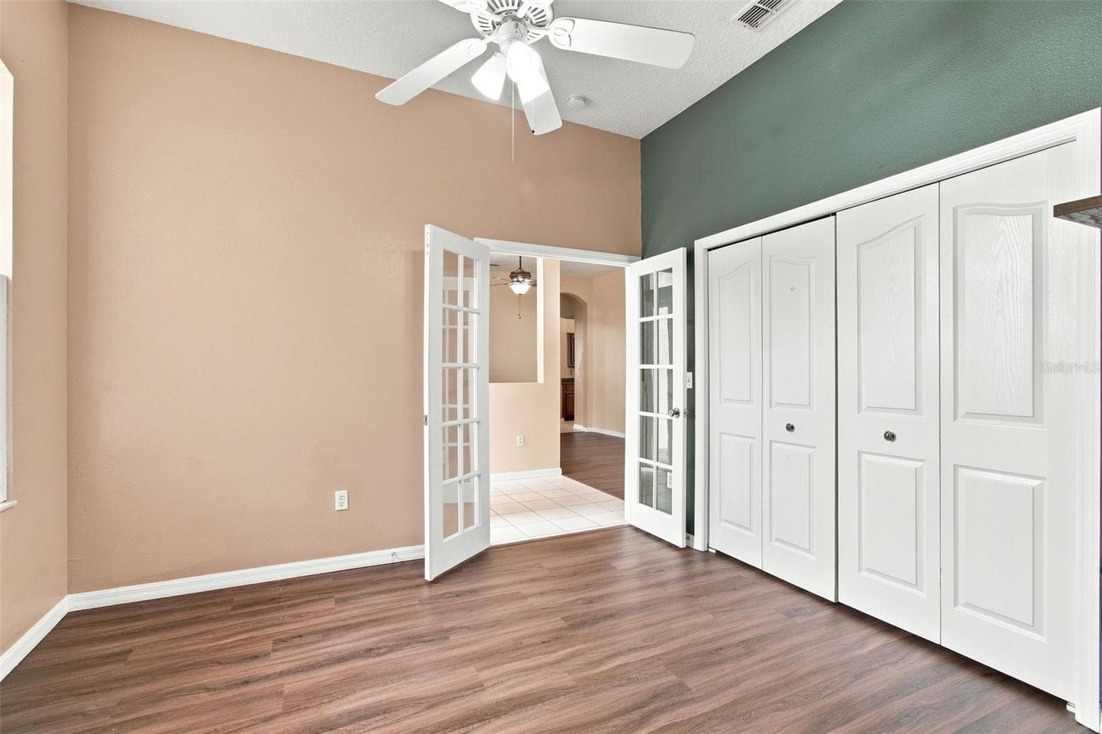 Single Family Residence at 9905 BRANFORD CT, RIVERVIEW, photo 43 of 94