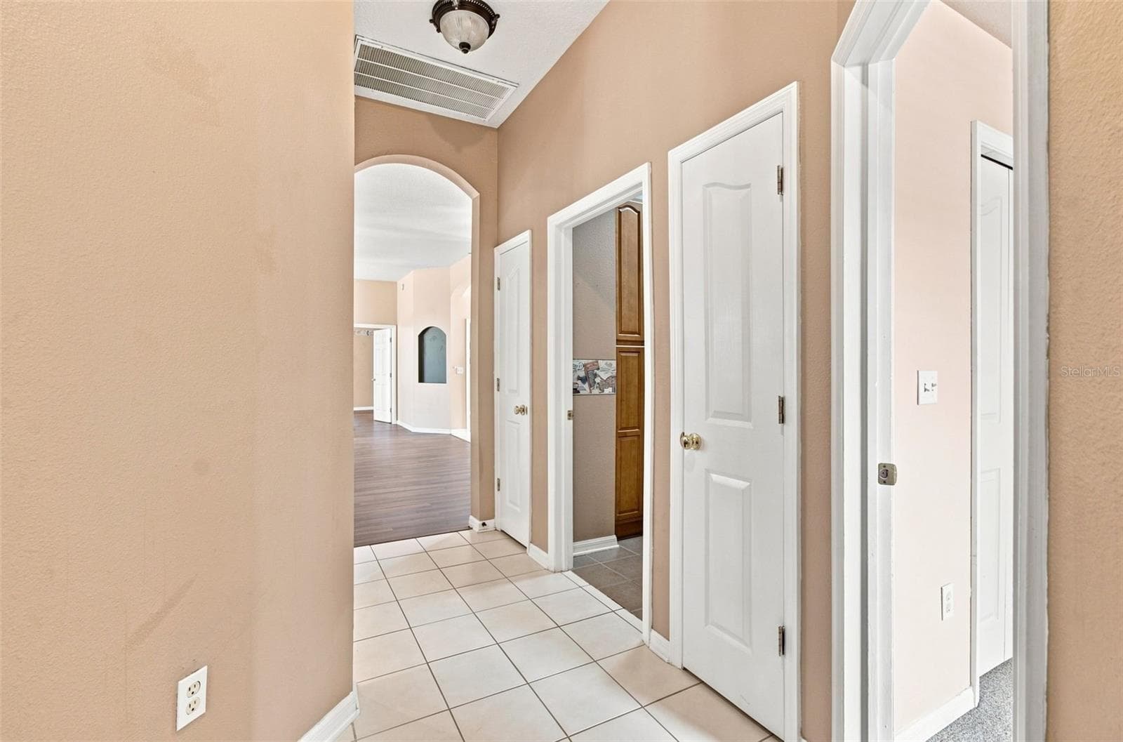 Single Family Residence at 9905 BRANFORD CT, RIVERVIEW, photo 47 of 94