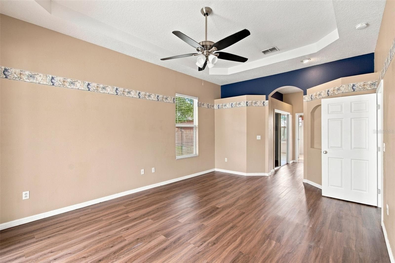 Single Family Residence at 9905 BRANFORD CT, RIVERVIEW, photo 55 of 94