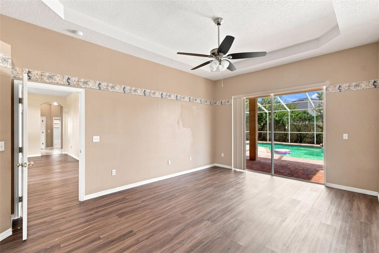 Single Family Residence at 9905 BRANFORD CT, RIVERVIEW, photo 56 of 94