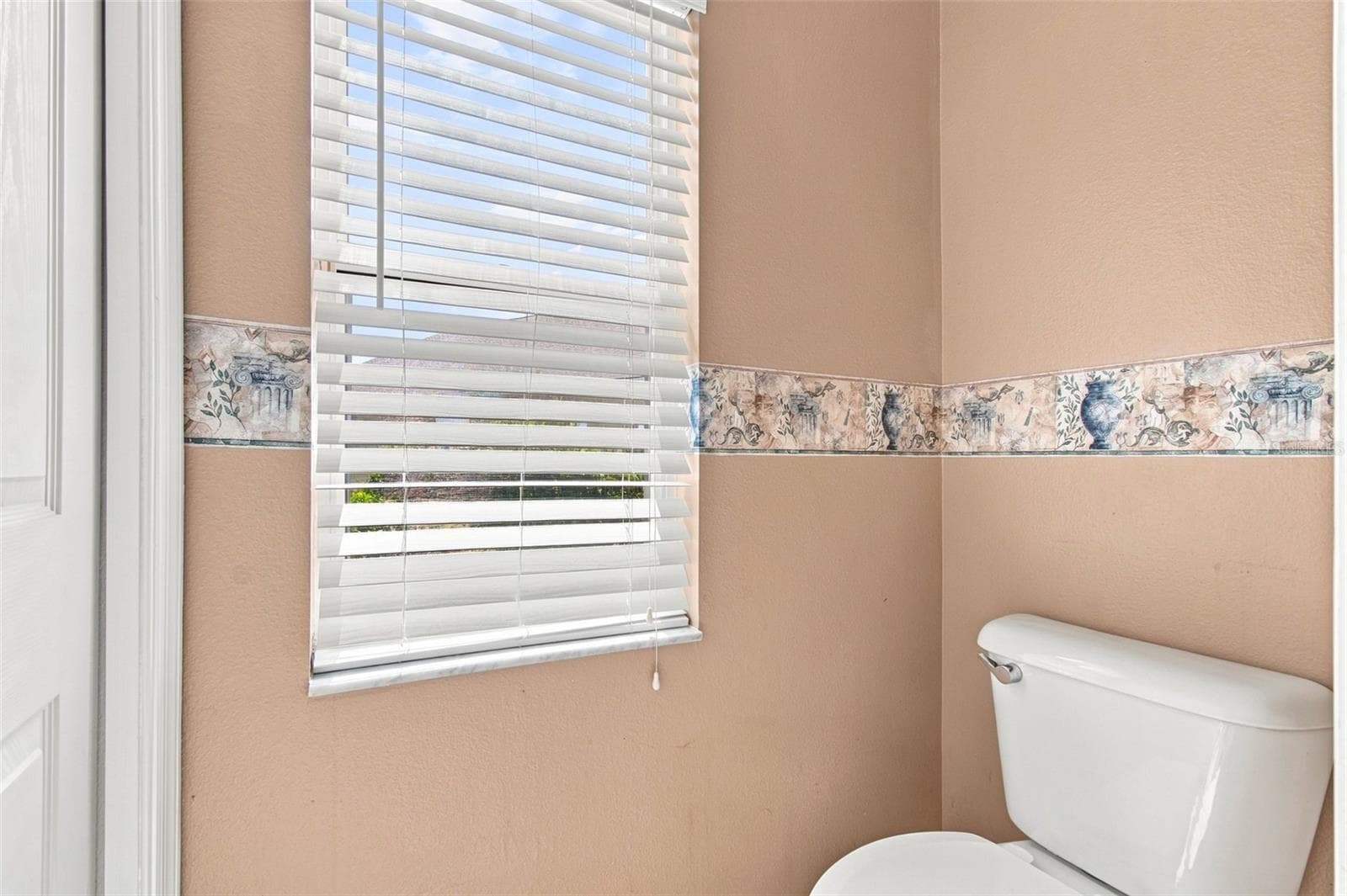 Single Family Residence at 9905 BRANFORD CT, RIVERVIEW, photo 64 of 94