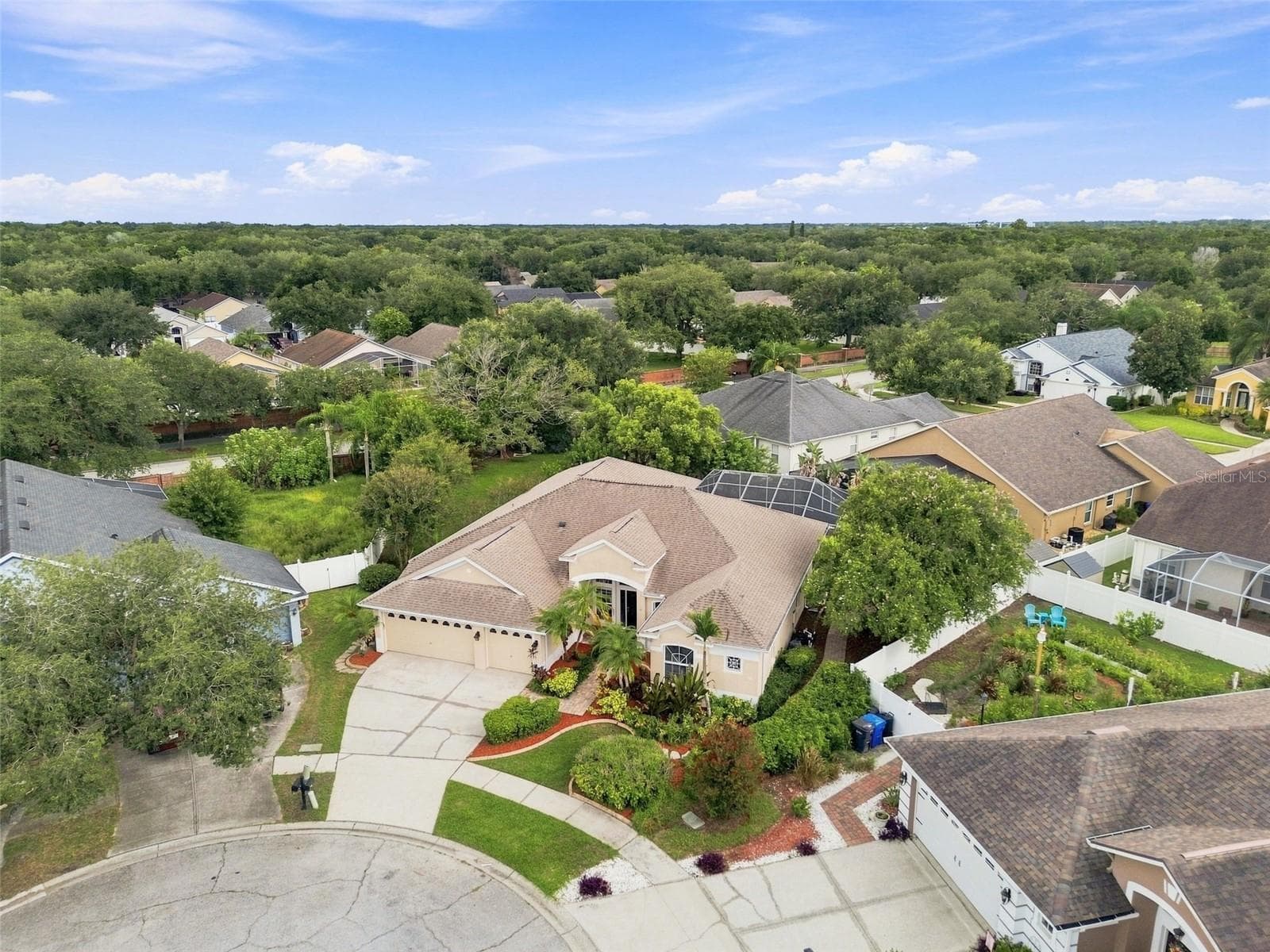 Single Family Residence at 9905 BRANFORD CT, RIVERVIEW, photo 79 of 94