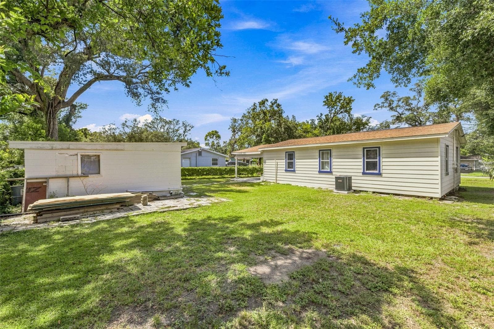 Single Family Residence at 807 E ORCHID AVE, TAMPA, photo 26 of 27