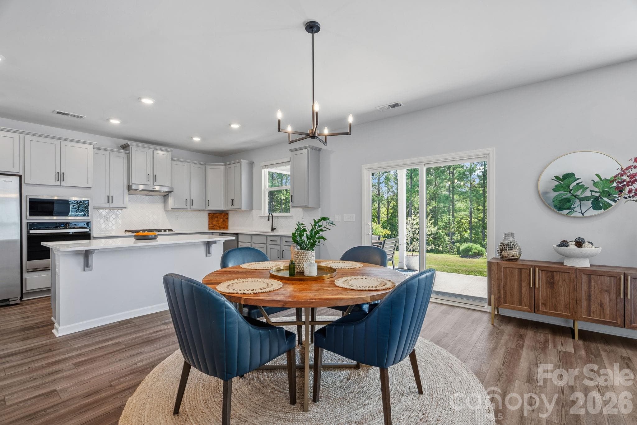 Single Family Residence at 14024 Fairy Tale Court, Huntersville, photo 2 of 48