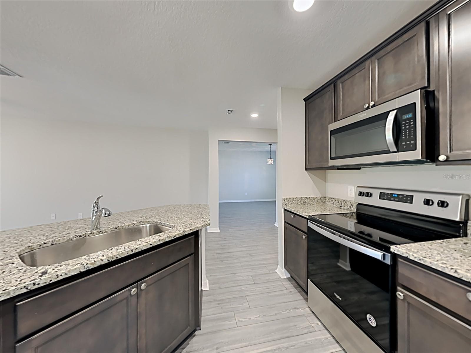 Single Family Residence at 1804 CANAAN LOOP, DUNDEE, photo 4 of 14