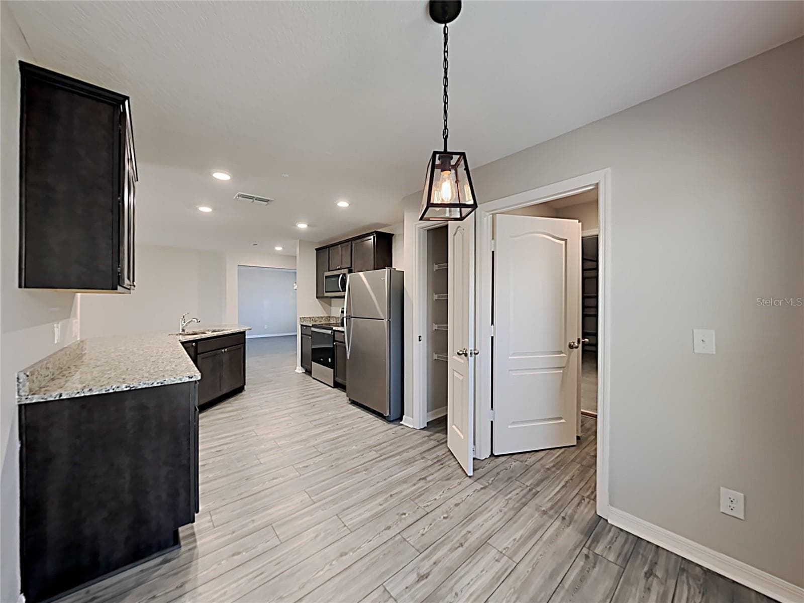 Single Family Residence at 1804 CANAAN LOOP, DUNDEE, photo 6 of 14