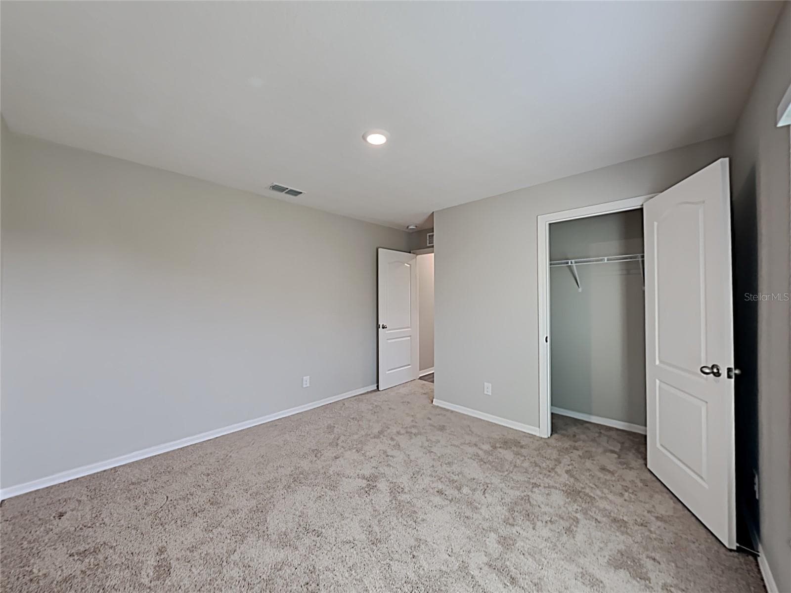 Single Family Residence at 1804 CANAAN LOOP, DUNDEE, photo 8 of 14