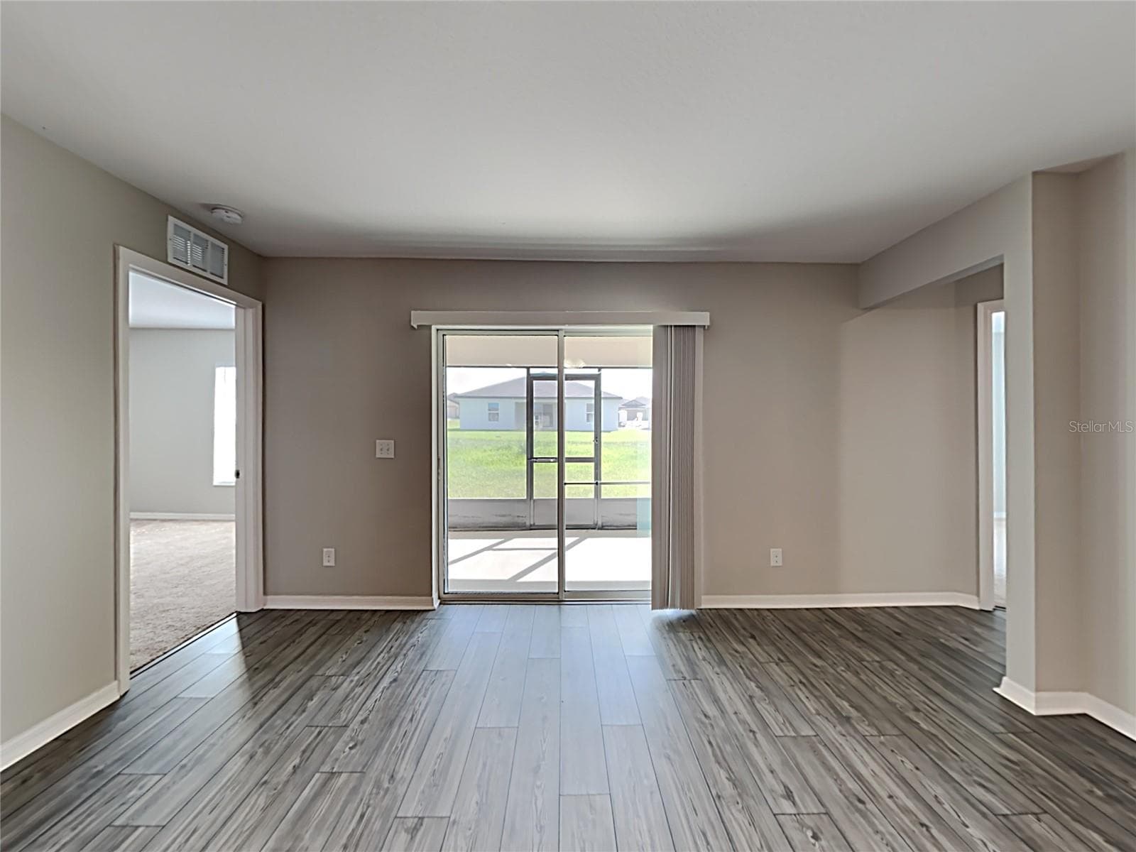 Single Family Residence at 1804 CANAAN LOOP, DUNDEE, photo 12 of 14
