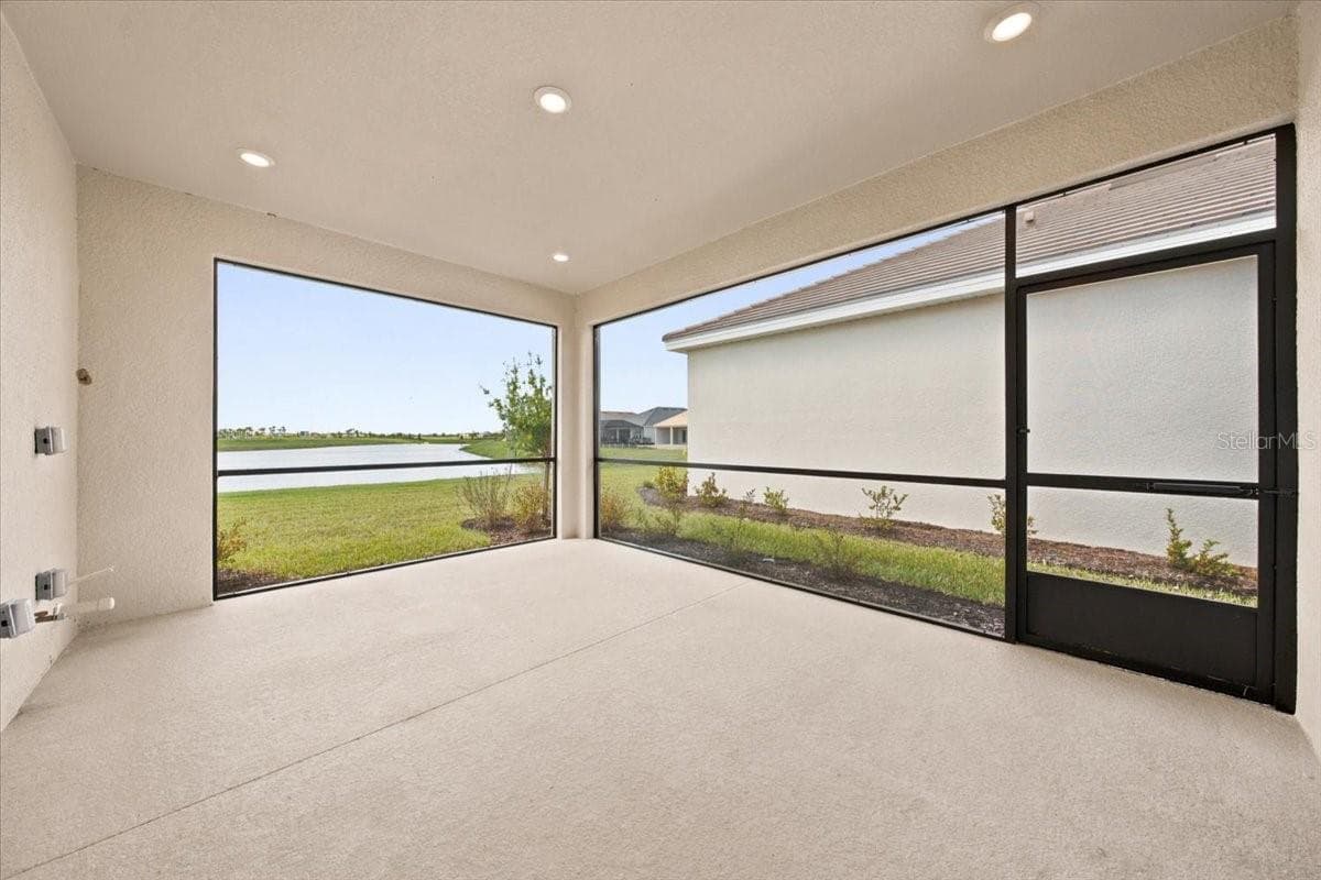Single Family Residence at 7727 CASPIAN, PALMETTO, photo 37 of 42