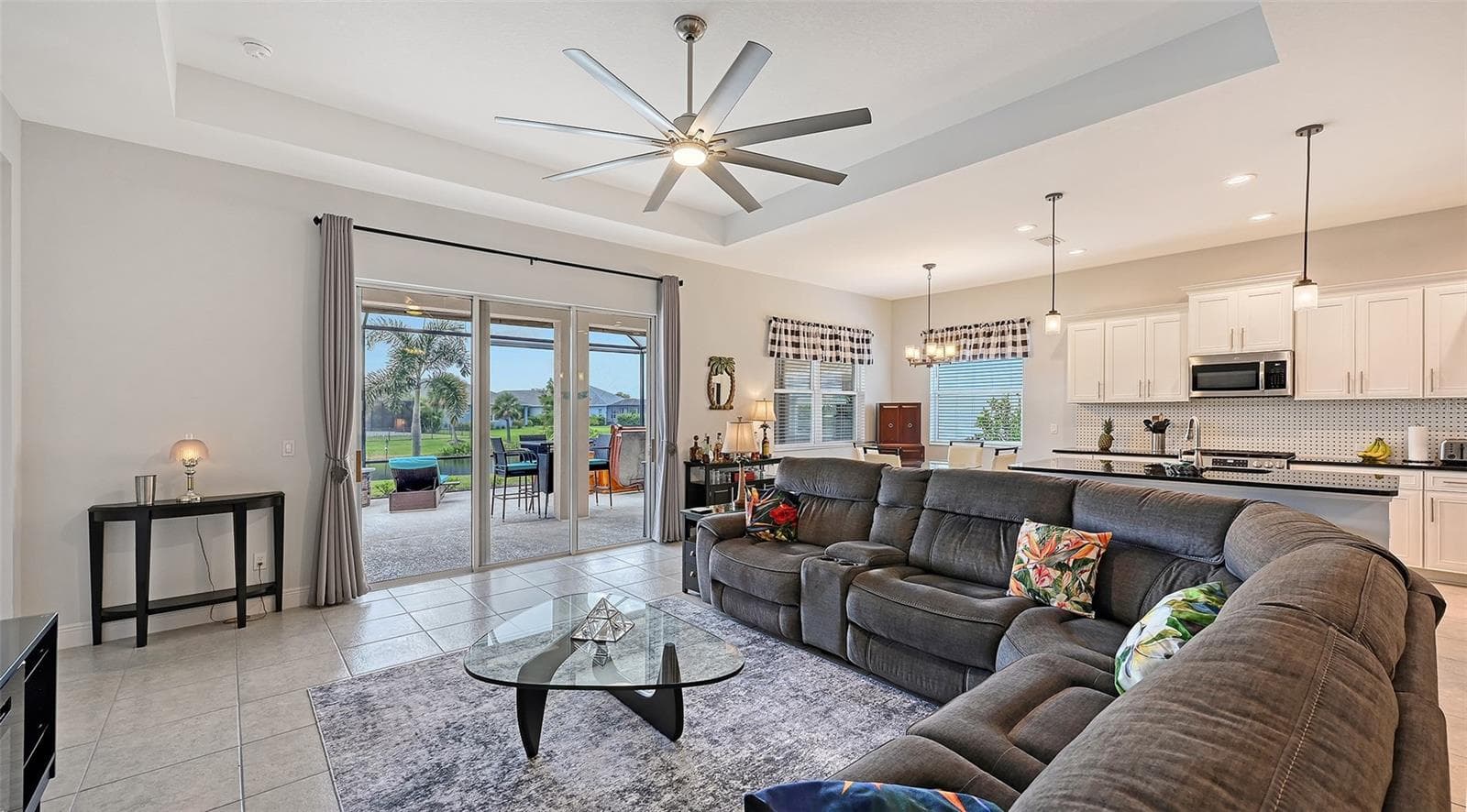 Living room/Kitchen - 13667 OLD CREEK CT, PARRISH