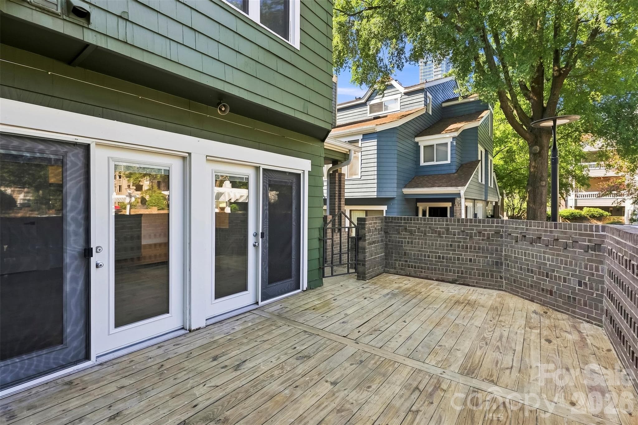 Condominium at 425 W 8th Street, Charlotte, photo 22 of 27