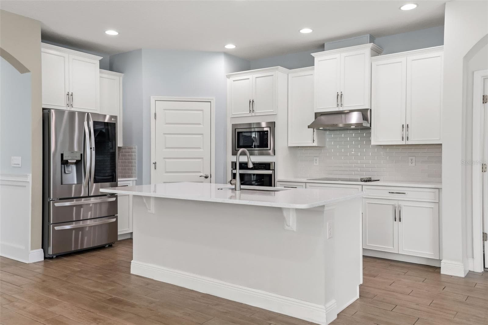 Single Family Residence at 15526 MANGO ISLE ST, WINTER GARDEN, photo 10 of 73