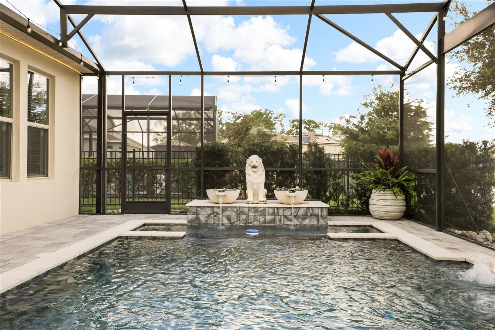 Single Family Residence at 15526 MANGO ISLE ST, WINTER GARDEN, photo 20 of 73