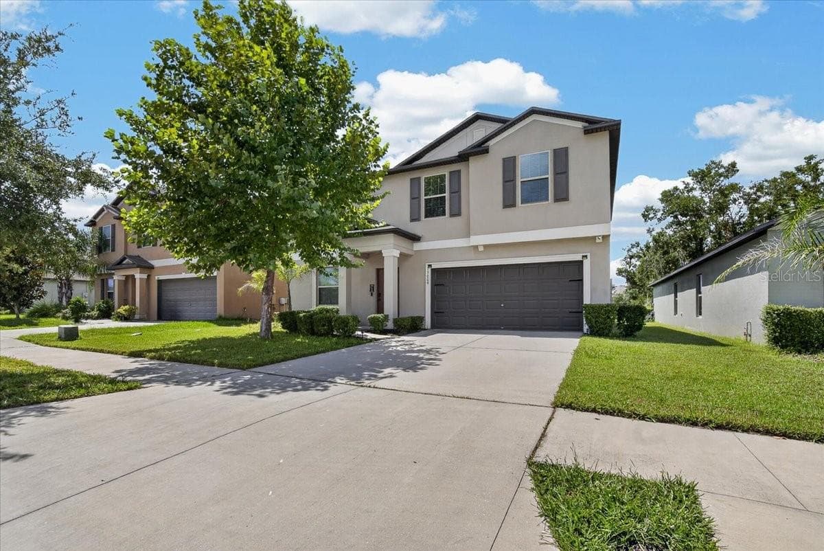 Single Family Residence at 13009 MEADOW POND PL, RIVERVIEW, photo 4 of 54