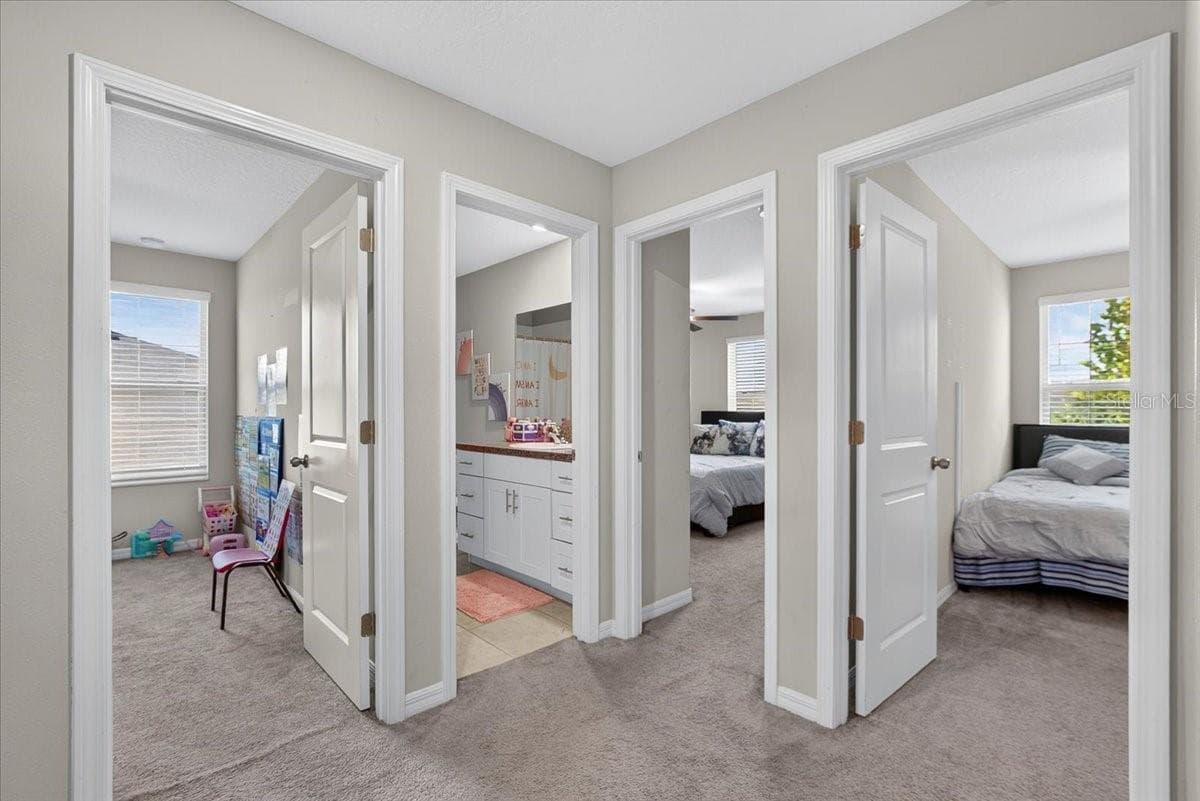 Single Family Residence at 13009 MEADOW POND PL, RIVERVIEW, photo 28 of 54